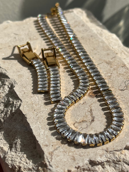 Reign Necklace