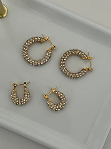 Polly Hoops