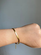 Load image into Gallery viewer, Siannese Bracelet
