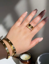 Load image into Gallery viewer, Zara ring
